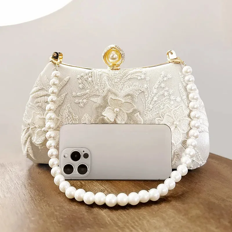 Pearl Chain Handbags Female White Embroidered Cheongsam Dress Clutch Purse Luxury Evening Bags Over Shoulder Party Wedding Prom