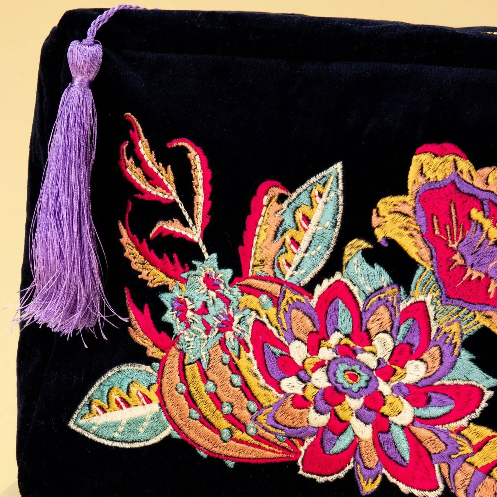 Powder Fantasy Floral Velvet Washbag - Navy