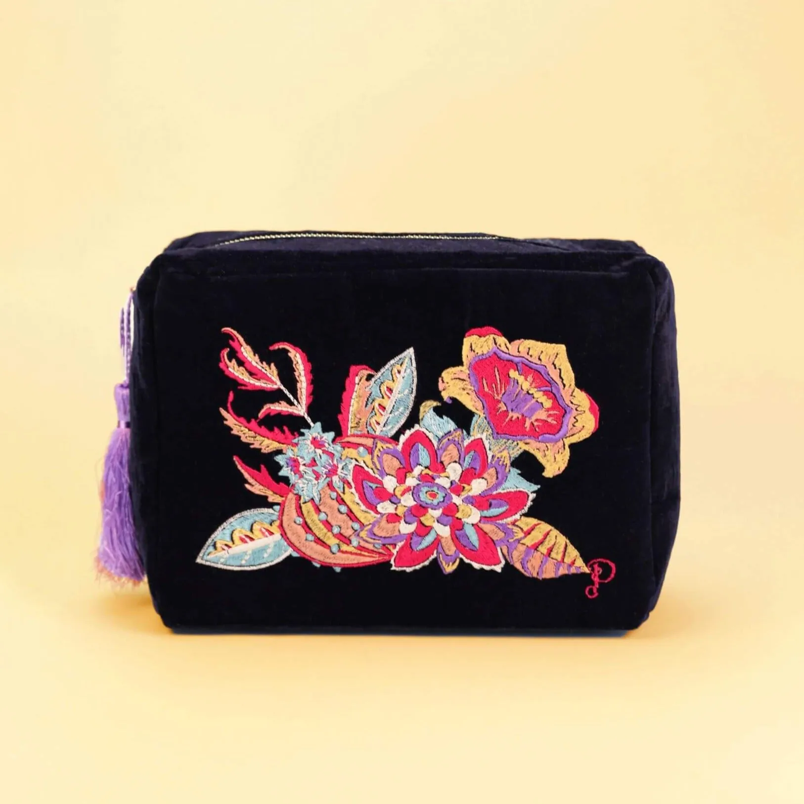 Powder Fantasy Floral Velvet Washbag - Navy