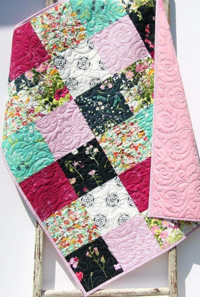 Quilt to Make, Floral Fabrics, Modern Quilt Pattern, Soft Minky, Beginner Sewing Project, Baby Girl Toddler Modern, Shower Gift Ideas, DIY