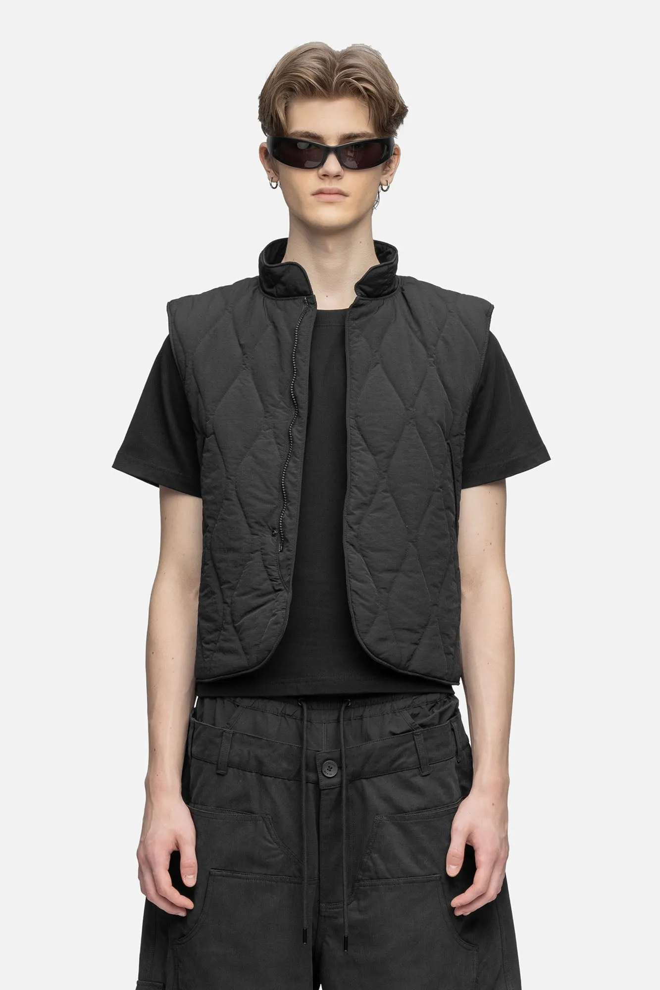 QUILTED VEST BLACK