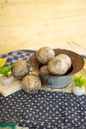 Set of 6 Hand-Carved Mango Wood Spheres