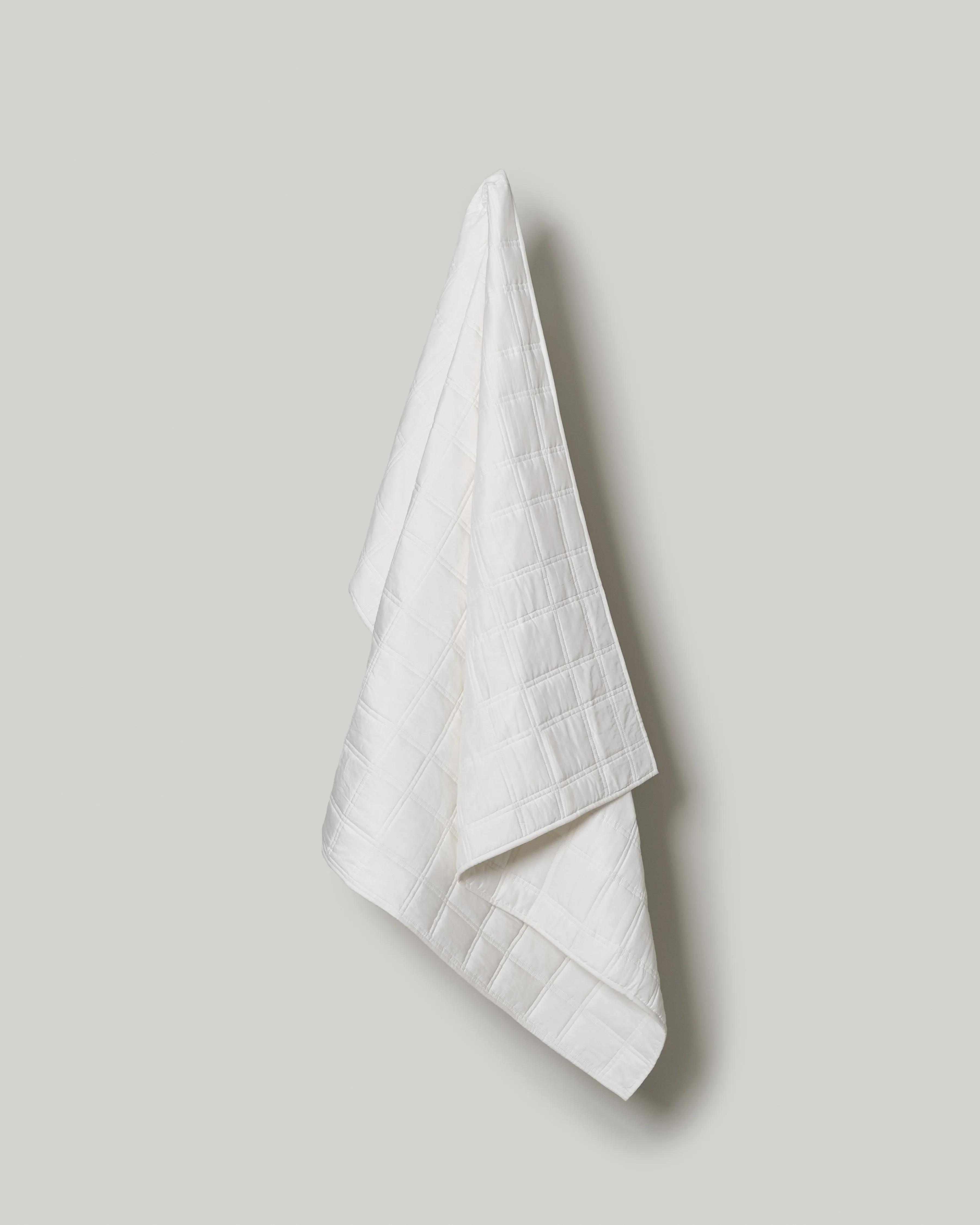 Shunya Grid Throw