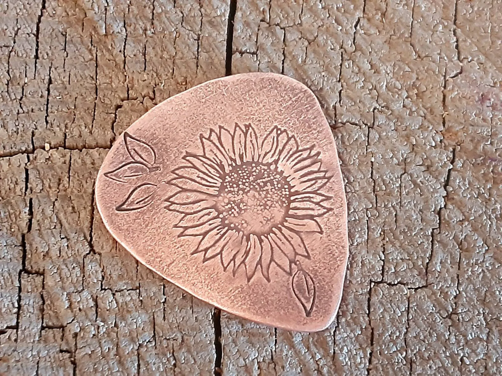 Sunflower theme copper guitar pick
