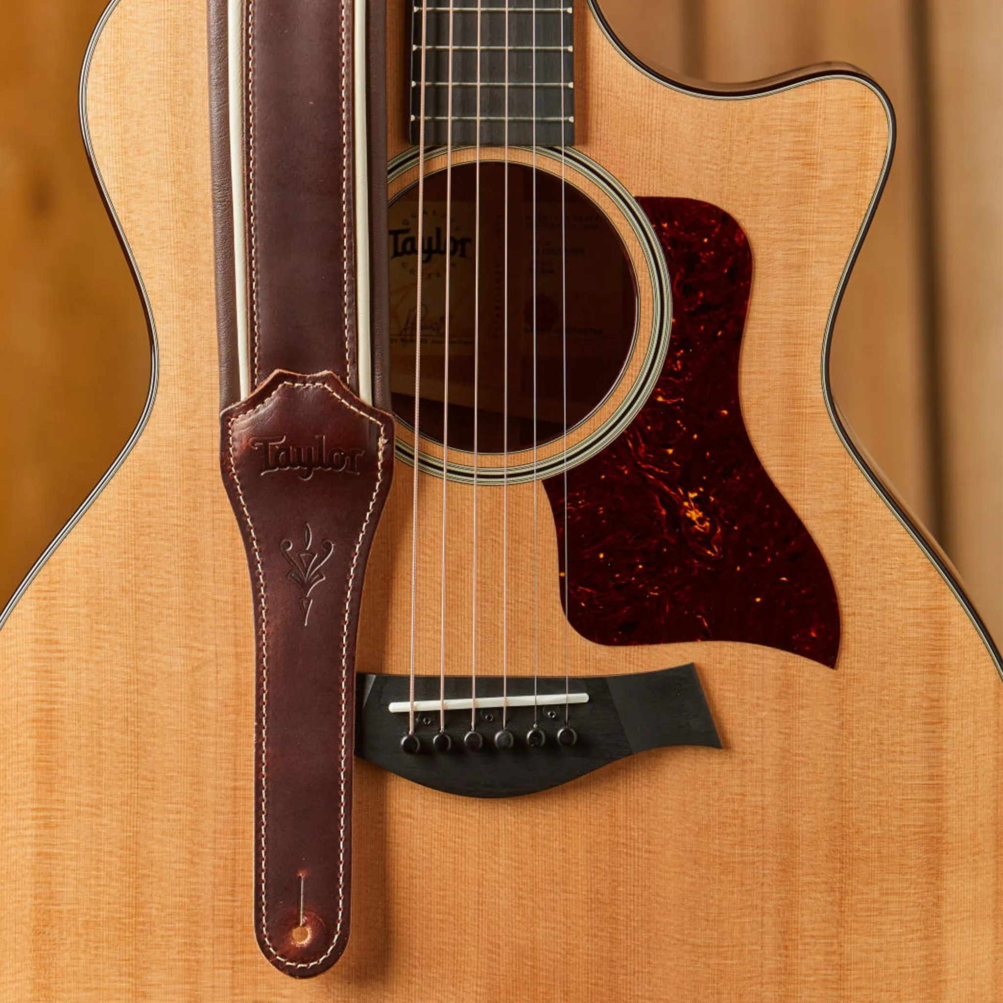 Taylor Century 2.5Inch Guitar Strap, Cordovan/Cream/Cordovan Leather