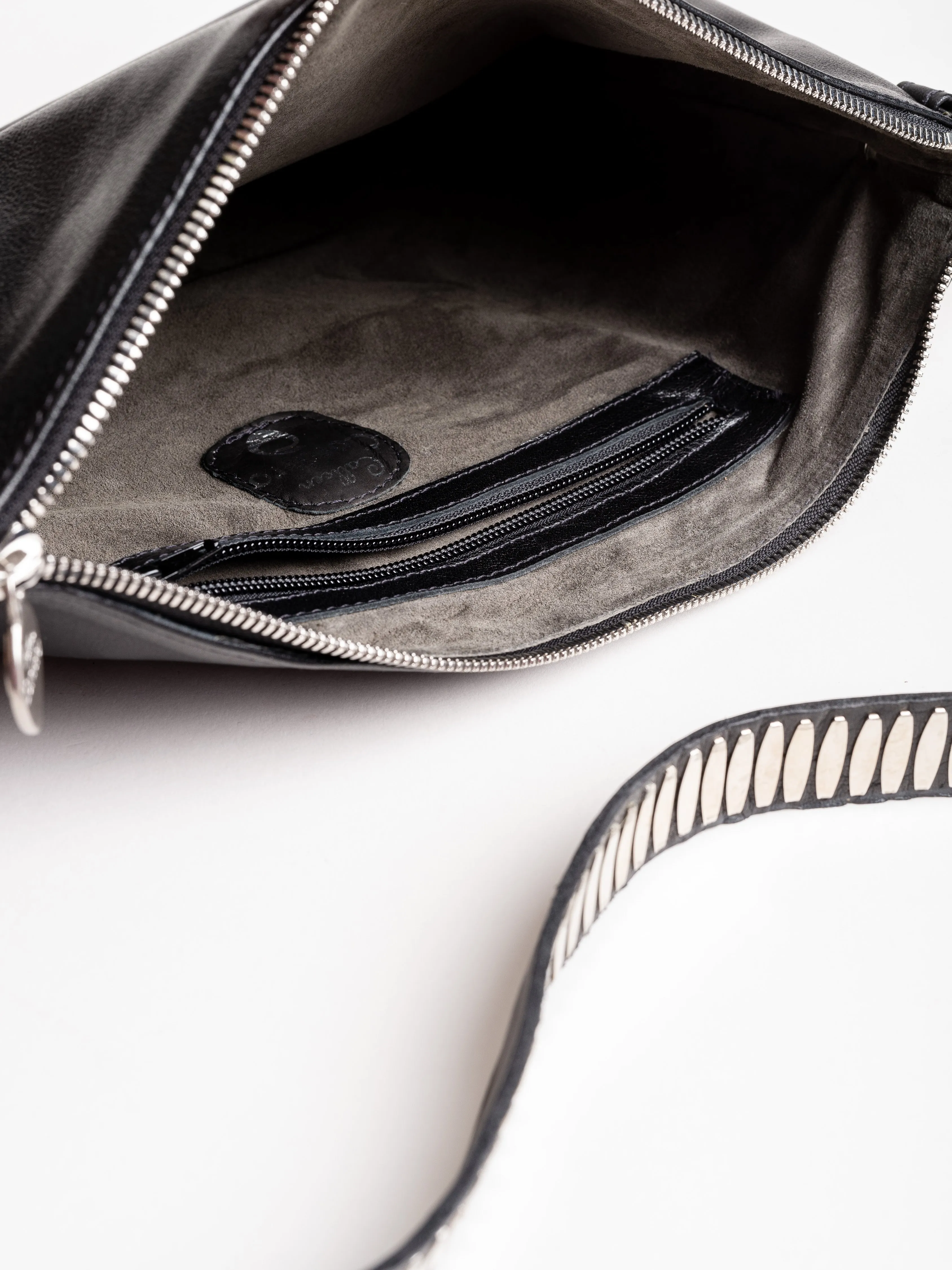 tisar bag