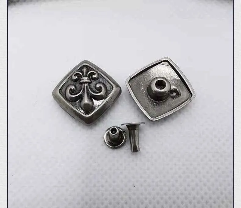 Vintage Silver Sunflower Rivets Antique Alloy Floral Studs 30 Pack